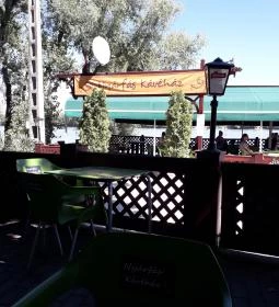 Nyárfás Kávéház