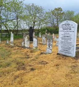 Nyírtassi zsidó temető