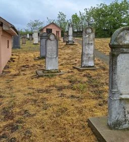 Nyírtassi zsidó temető