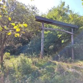 Nyugati Tanítvány Sztúpa, Bükkmogyorósd - Külső kép