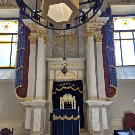 Óbudai Zsinagóga Budapest - Belső