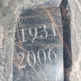 Óceánrepülés emlékmű, Felcsút - Egyéb