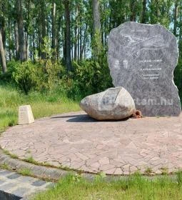 Óceánrepülés emlékmű