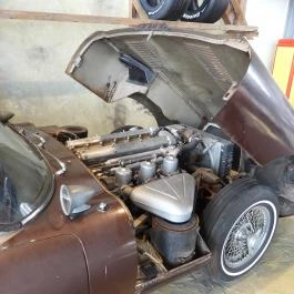 Old Car Museum, Kiskőrös - Egyéb