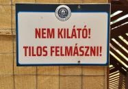 Ölelő ember Rakamaz