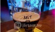 Ugar Brewpub Budapest - Étel/ital