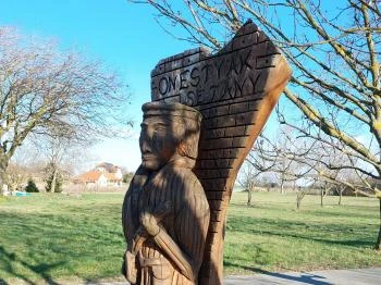 Onestyák László Pázmánd