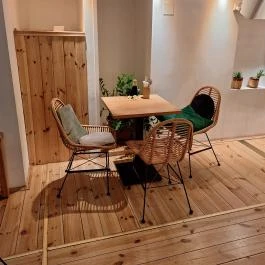 Ono Poké Bowl Bar - Bartók Béla út, Budapest - Belső