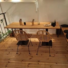 Ono Poké Bowl Bar - Bartók Béla út, Budapest - Belső