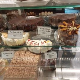 Orchidea Cukrászda Balassagyarmat - Étel/ital