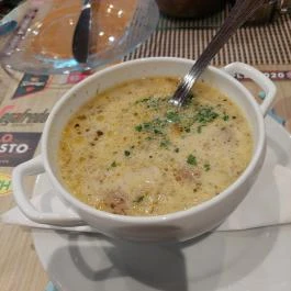 Öreg Favágó Kocsmája Tarján - Étel/ital