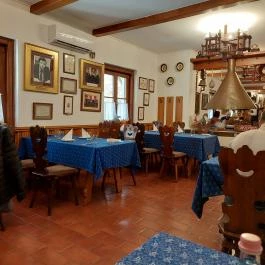 Öreg Tanyacsárda Étterem Lajosmizse - Belső