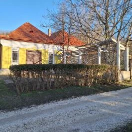 Öreghegyi Pincesor, Bakonygyirót - Külső kép