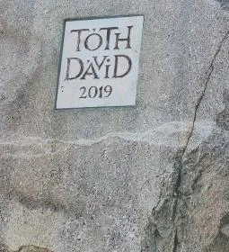 Örkény vitéz szobra