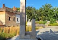 Országzászló-emlékmű Pápa