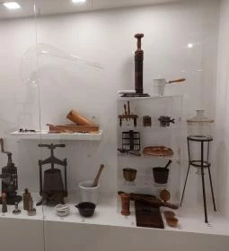 Orvos- és Gyógyszerészettörténeti Kiállítás