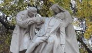 Orvosok hősi emlékműve Budapest - Külső kép