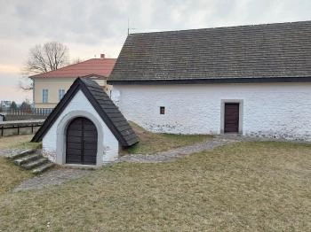 Oskolamester háza Pásztó