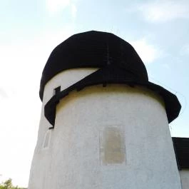 Ösküi kerektemplom Öskü - Külső kép