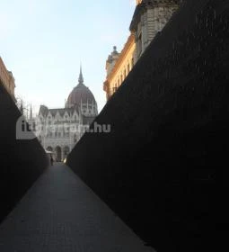 Az Összetartozás emlékhelye 