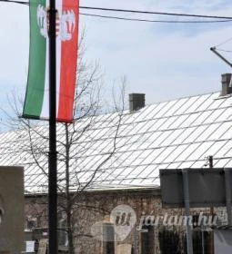 Összetartozás emlékmű