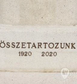 Összetartozás emlékmű