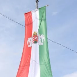 Összetartozás emlékmű Piliscsaba - Egyéb