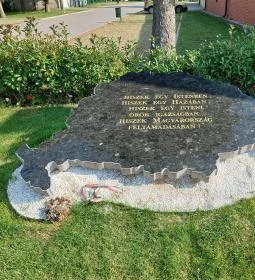 Összetartozás és a magyar feltámadás emlékműve