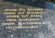 Összetartozás és a magyar feltámadás emlékműve Mezőkövesd