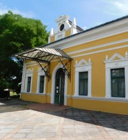 Ötösfogat Étterem