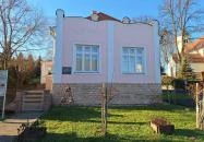 Öveges József emlékszoba Páka