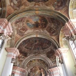 Páduai Szent Antal-templom Eger - Belső