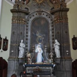 Páduai Szent Antal-templom Eger - Belső