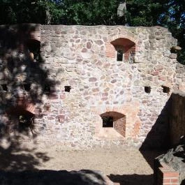 Pálos Kolostorrom, Salföld - 