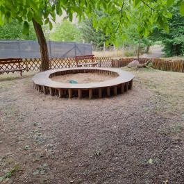 Pálos tanösvény, Pálosvörösmart - Külső kép