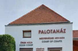 Palotaház - Mesterségek Udvara Visegrád