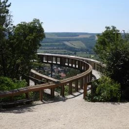 Pannonhalmi Lombkorona Tanösvény Pannonhalma - Külső kép