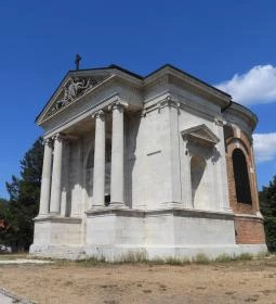 Millenniumi Emlékmű