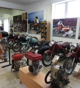Pannonia Motorkerékpár Múzeum 