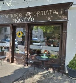 Pannonia Reformata Kávézó & Vinotéka