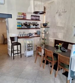 Pannonia Reformata Kávézó & Vinotéka