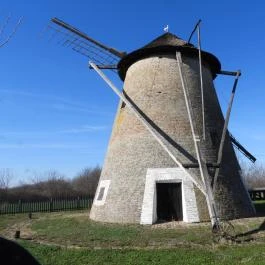 Papi-féle szélmalom Hódmezővásárhely - Külső kép