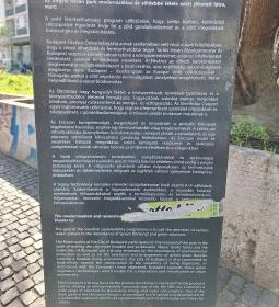 Papírrepülő szobor