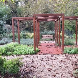 Papkert, Hidegség - Külső kép