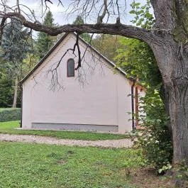 Papkert, Hidegség - Külső kép