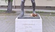 Papp László szobor - Papp László tér Budapest - Külső kép