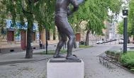 Papp László szobor - Papp László tér Budapest - Külső kép