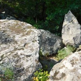 Papsapka-kövek, Gyulakeszi - Külső kép