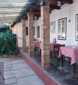 Parádi kisvendéglő