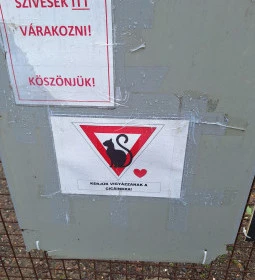 Parádsasvári üvegmanufaktúra